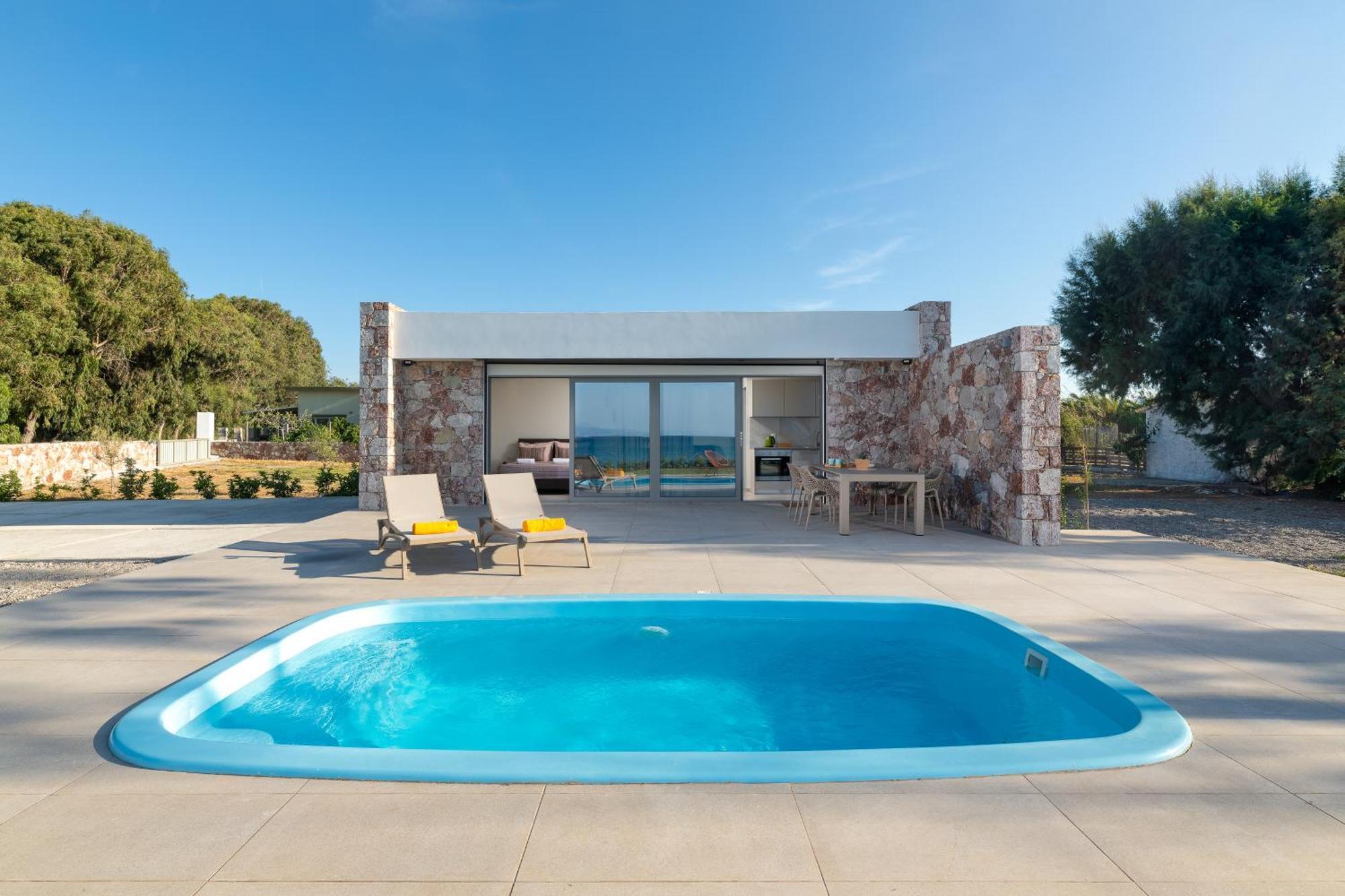 Villaer Kyra Beachfront House In Rhodes